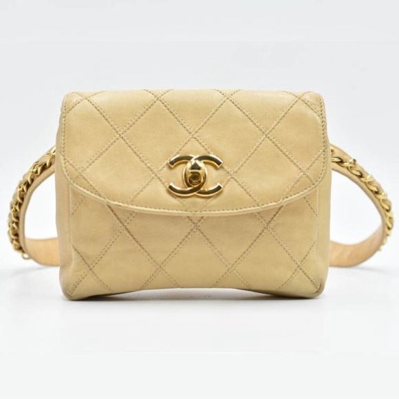 VINTAGE CHANEL CC Turn-Lock
Double Stitch Lamb Leather Waist Bag - Picture 10 of 12